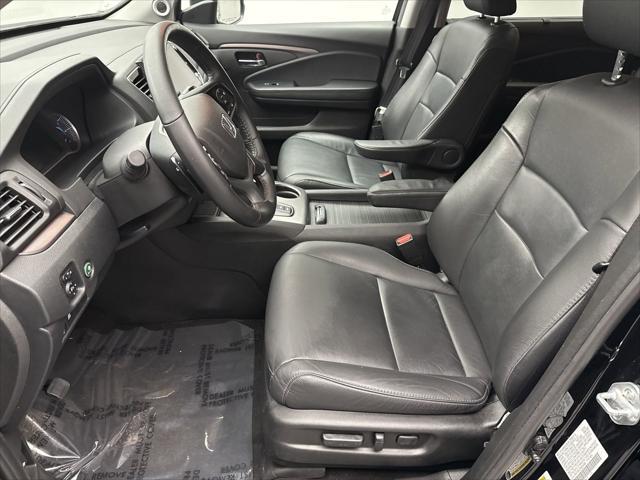 used 2022 Honda Pilot car, priced at $34,398