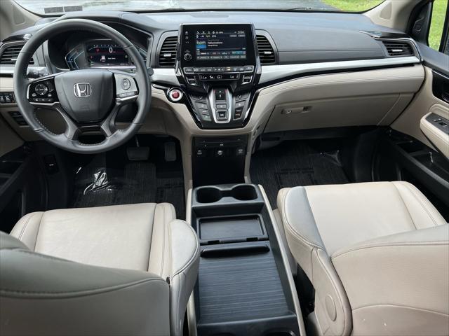 used 2023 Honda Odyssey car, priced at $39,999