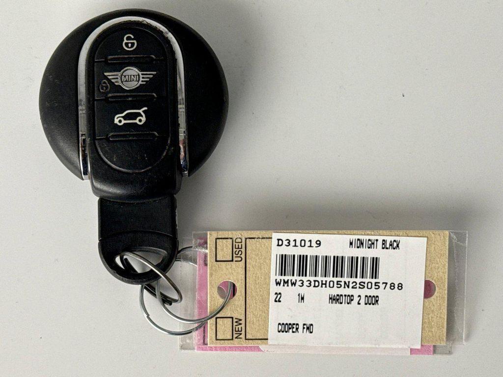 used 2022 MINI Hardtop car, priced at $22,399