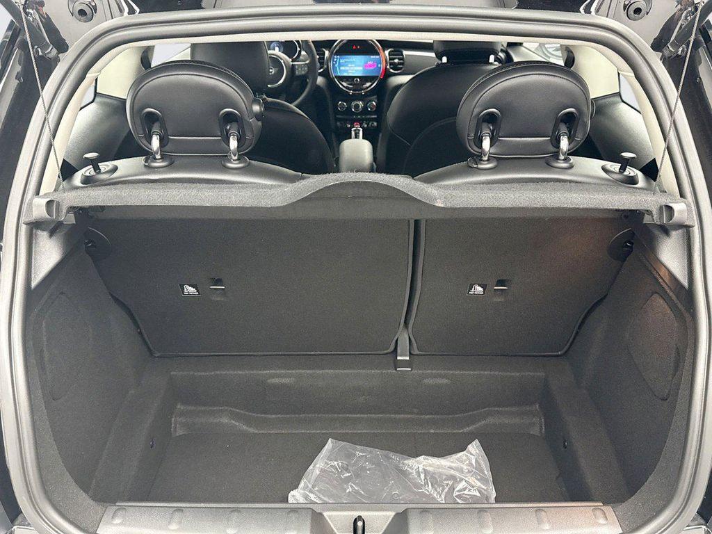 used 2022 MINI Hardtop car, priced at $22,399