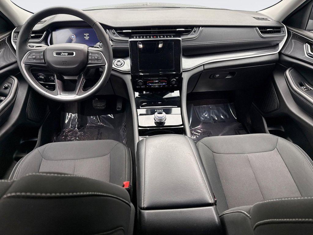 used 2023 Jeep Grand Cherokee car, priced at $27,299