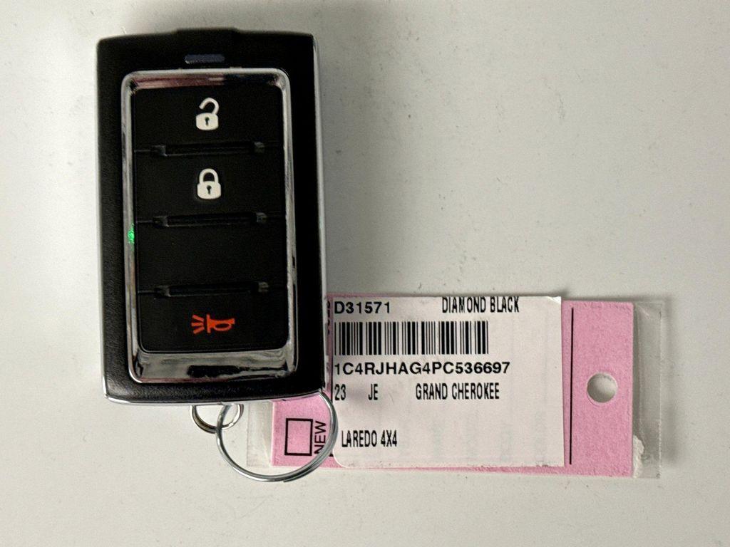 used 2023 Jeep Grand Cherokee car, priced at $27,299