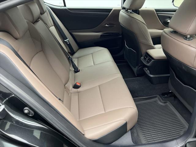 used 2022 Lexus ES 350 car, priced at $36,599