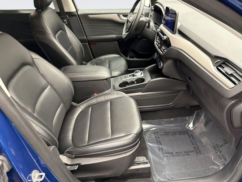 used 2022 Ford Escape car, priced at $24,199