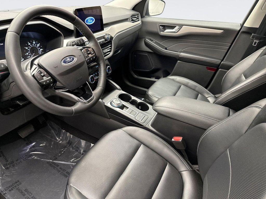 used 2022 Ford Escape car, priced at $24,199