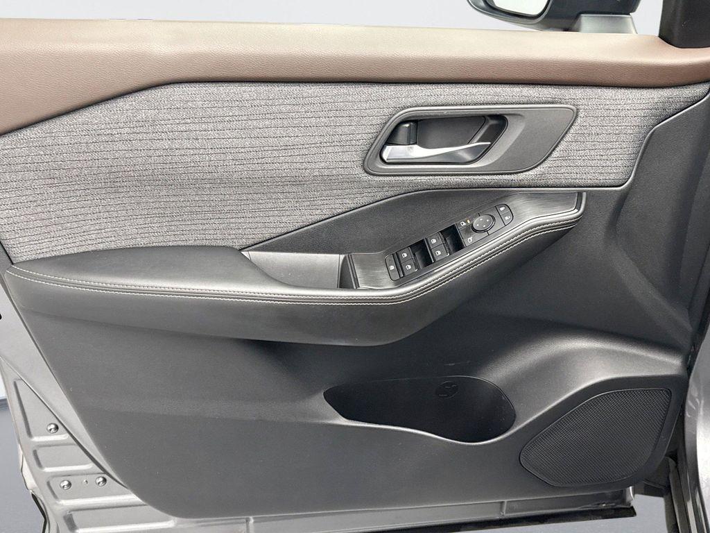 used 2023 Nissan Rogue car, priced at $23,199