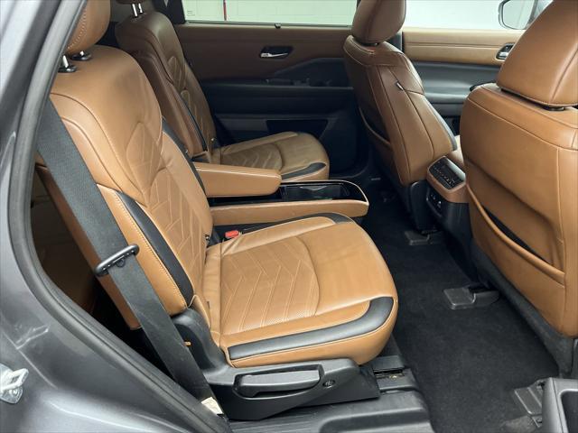 used 2022 Nissan Pathfinder car, priced at $31,549