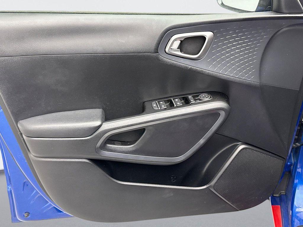 used 2021 Kia Soul car, priced at $17,999