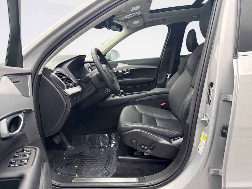 used 2024 Volvo XC90 car, priced at $40,498