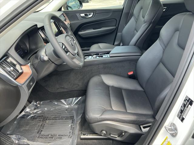 used 2023 Volvo XC60 car, priced at $40,899