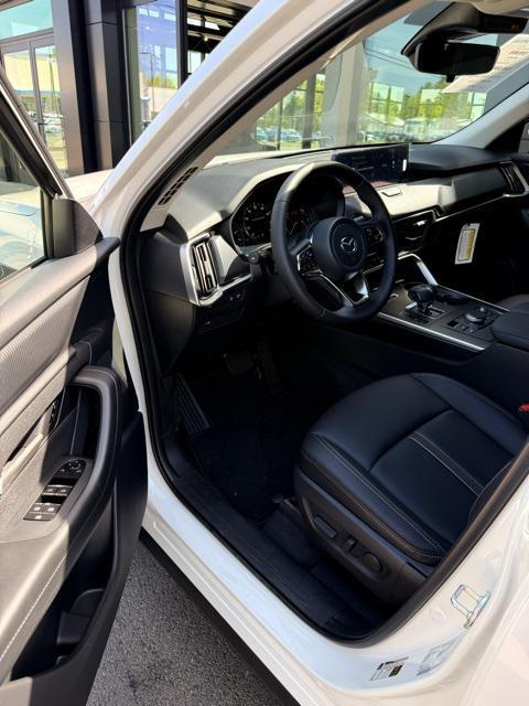 new 2025 Mazda CX-90 car, priced at $39,097