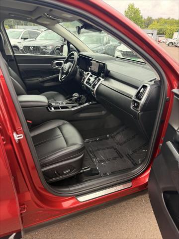 used 2021 Kia Sorento car, priced at $28,690