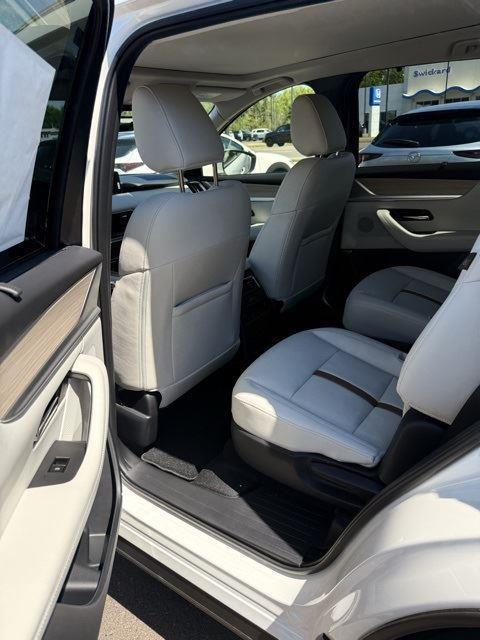 new 2025 Mazda CX-90 car, priced at $51,500