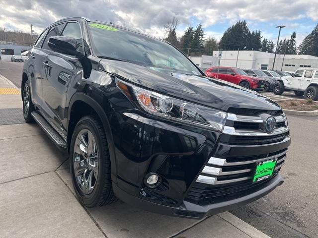 used 2019 Toyota Highlander Hybrid car, priced at $38,990