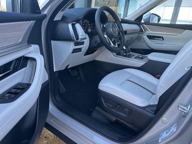 new 2025 Mazda CX-90 car, priced at $53,641
