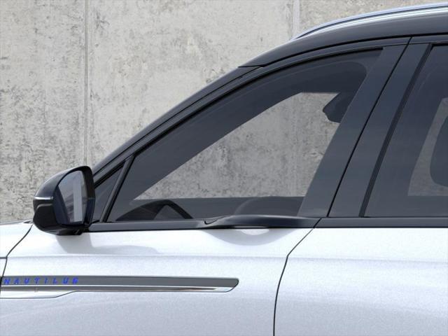 new 2025 Lincoln Nautilus car, priced at $64,118