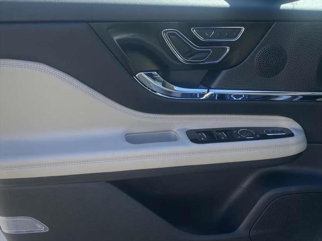 new 2025 Lincoln Corsair car, priced at $55,081
