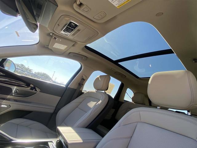 new 2025 Lincoln Nautilus car, priced at $55,326