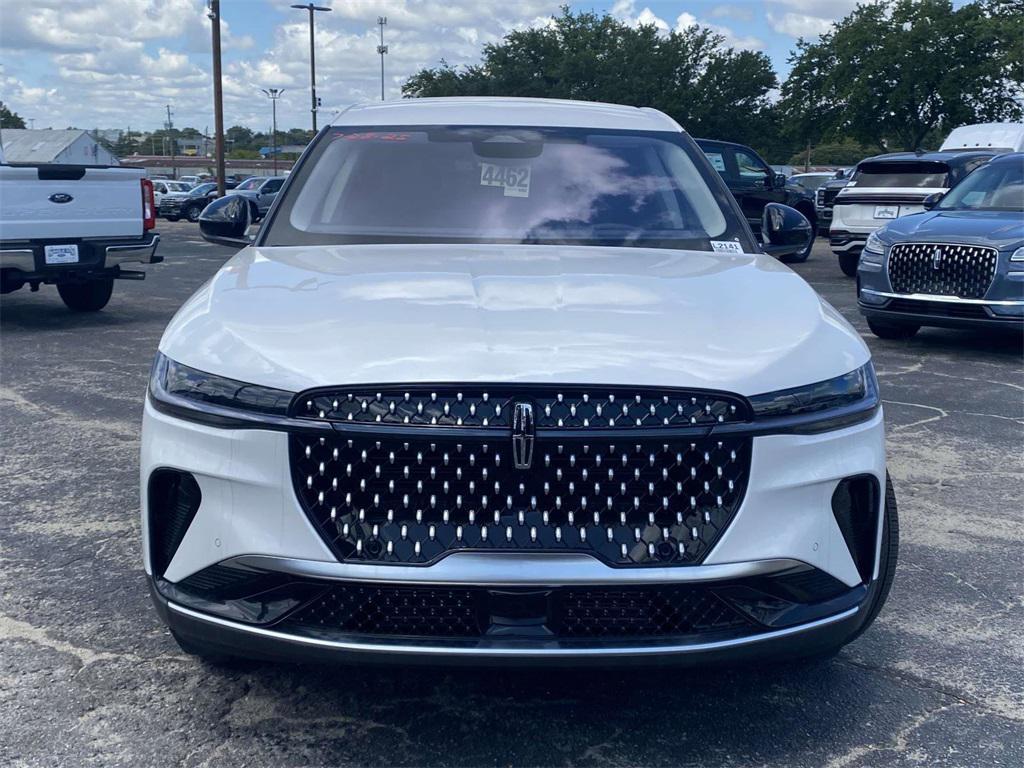 new 2025 Lincoln Nautilus car, priced at $52,499