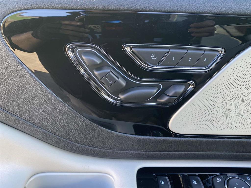 new 2025 Lincoln Aviator car, priced at $65,484