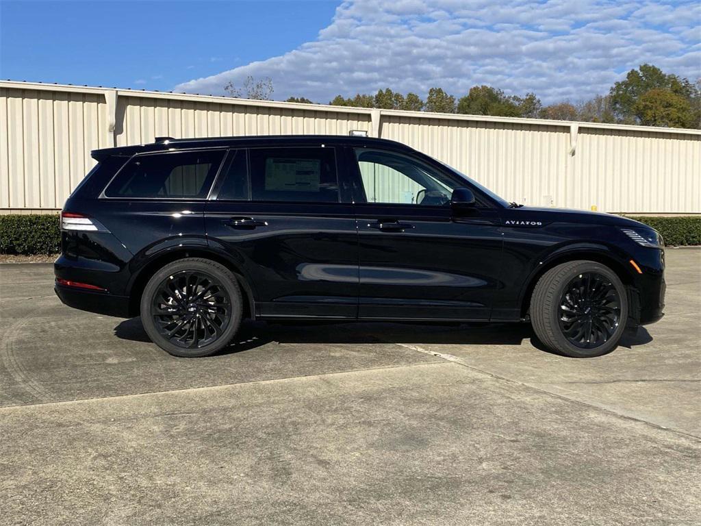 new 2025 Lincoln Aviator car, priced at $65,484
