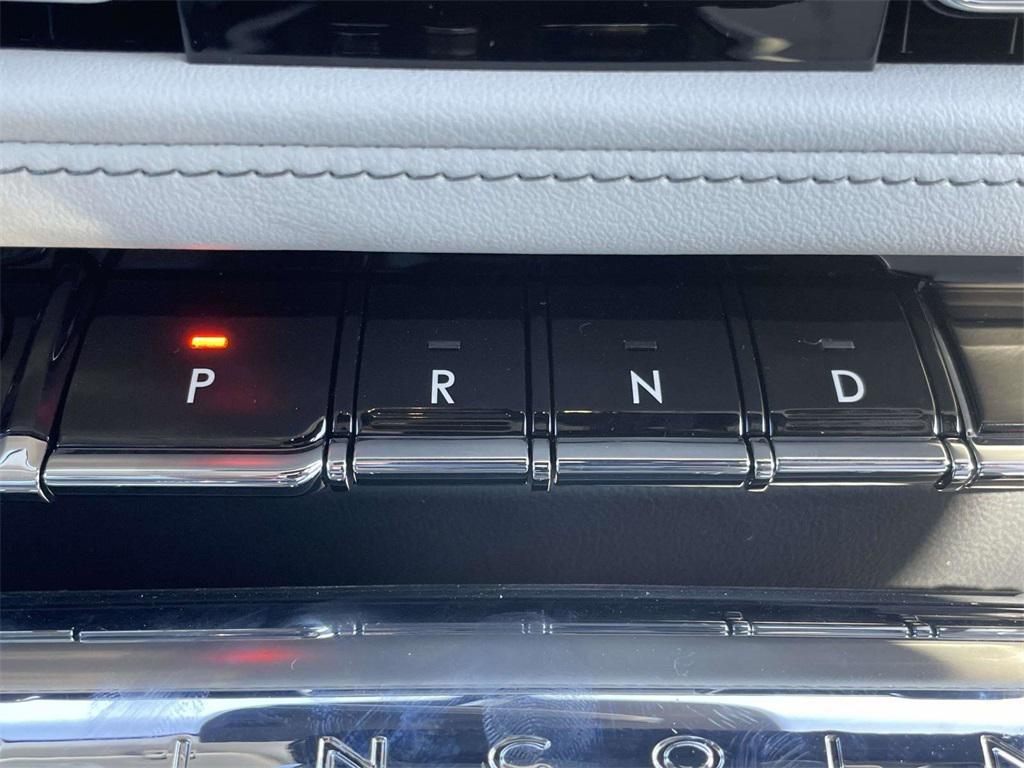 new 2025 Lincoln Aviator car, priced at $53,980