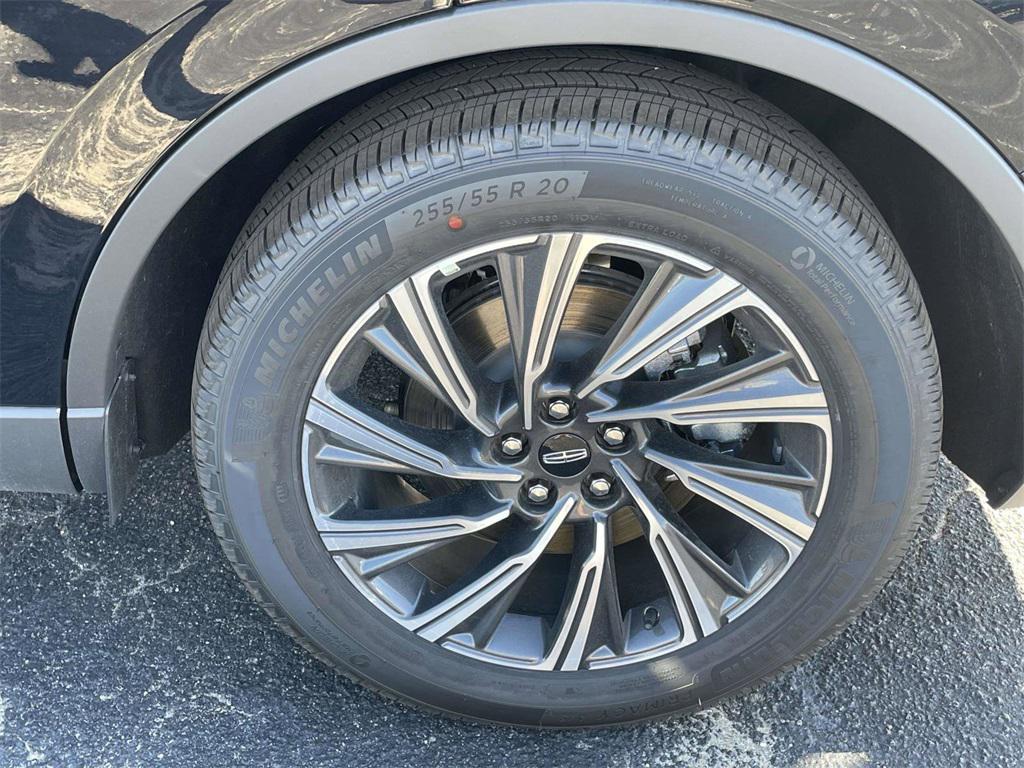 new 2025 Lincoln Aviator car, priced at $53,980