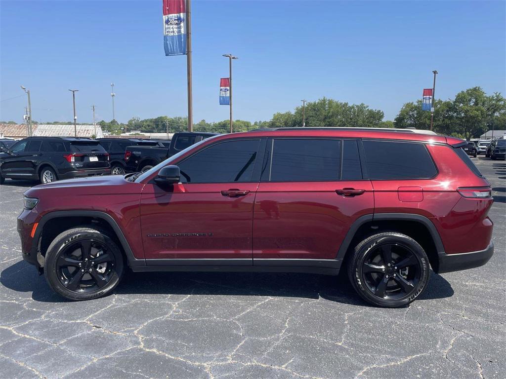 used 2023 Jeep Grand Cherokee L car, priced at $25,997