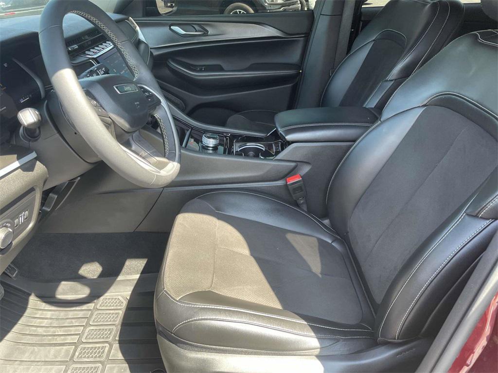 used 2023 Jeep Grand Cherokee L car, priced at $25,997