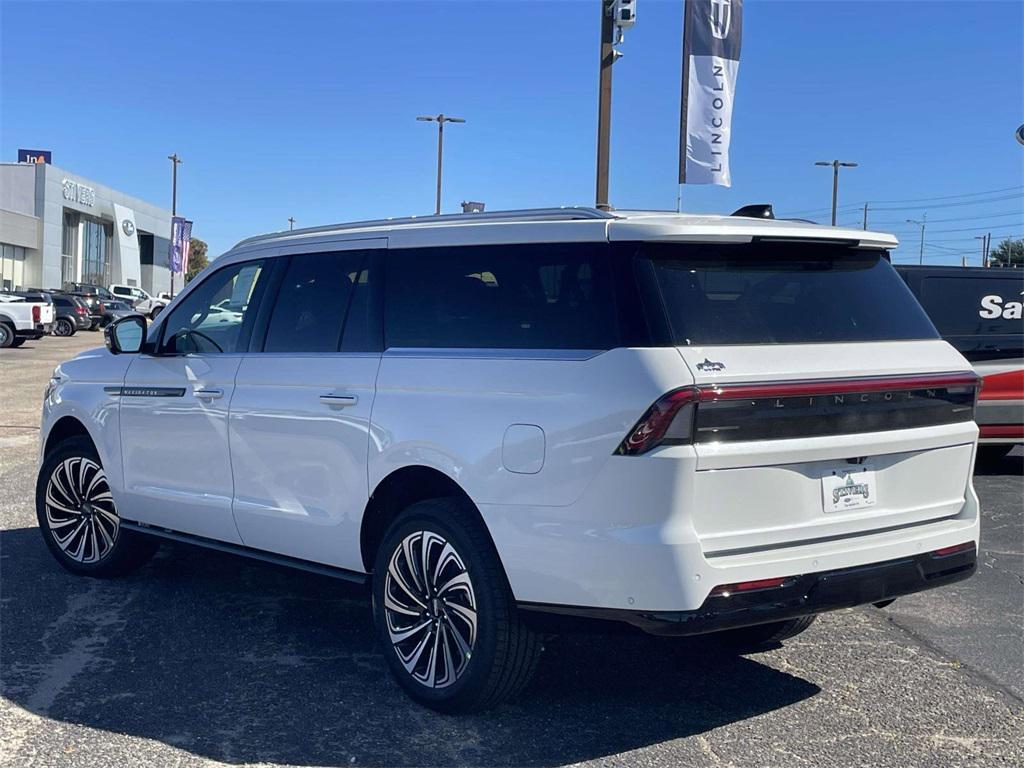 new 2025 Lincoln Navigator car, priced at $120,840