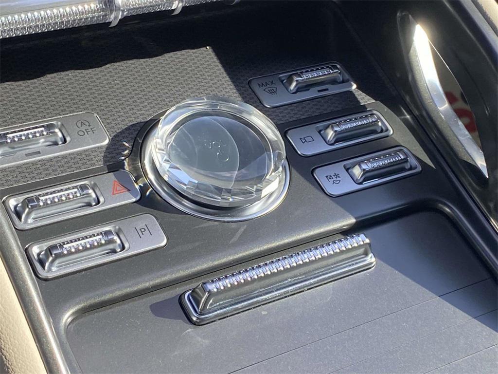 new 2025 Lincoln Nautilus car, priced at $53,645