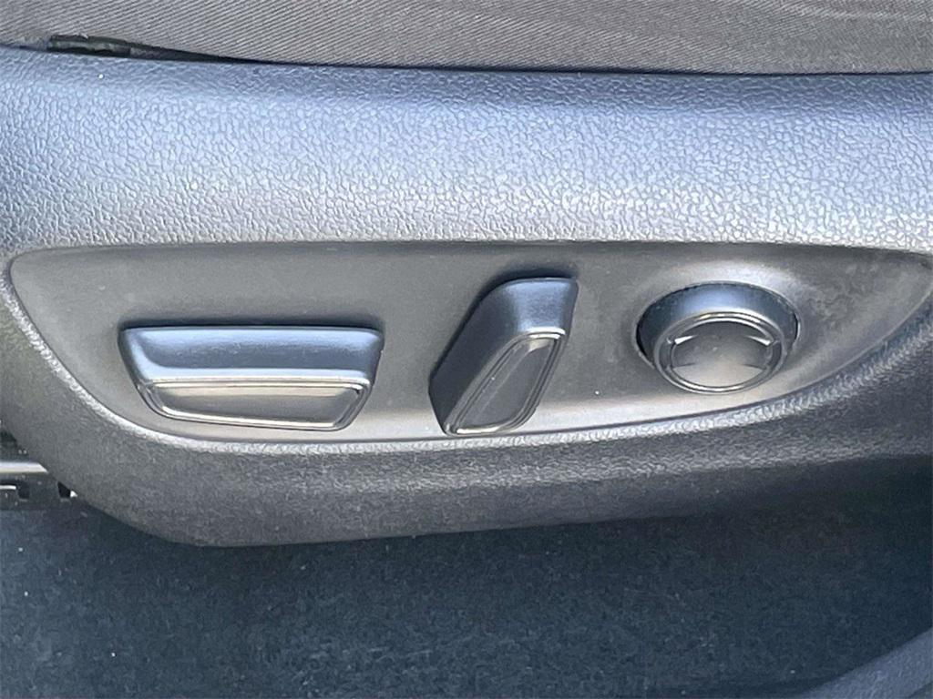 used 2022 Toyota RAV4 car, priced at $25,999