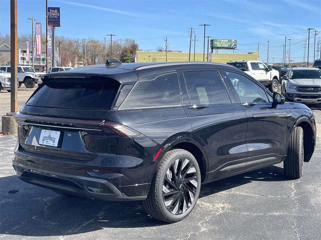 new 2026 Lincoln Nautilus car, priced at $64,304