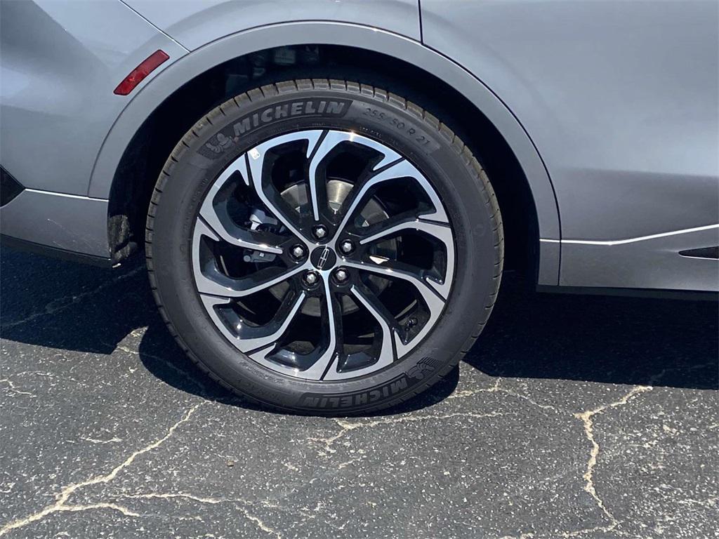 new 2025 Lincoln Nautilus car, priced at $62,791