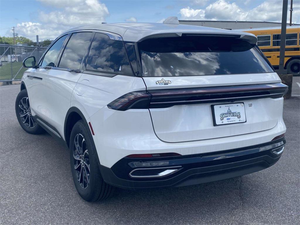 new 2025 Lincoln Nautilus car, priced at $51,619
