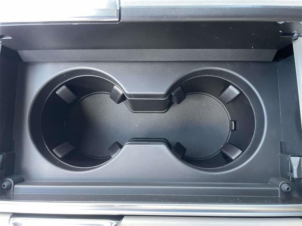 new 2025 Lincoln Navigator car, priced at $104,830