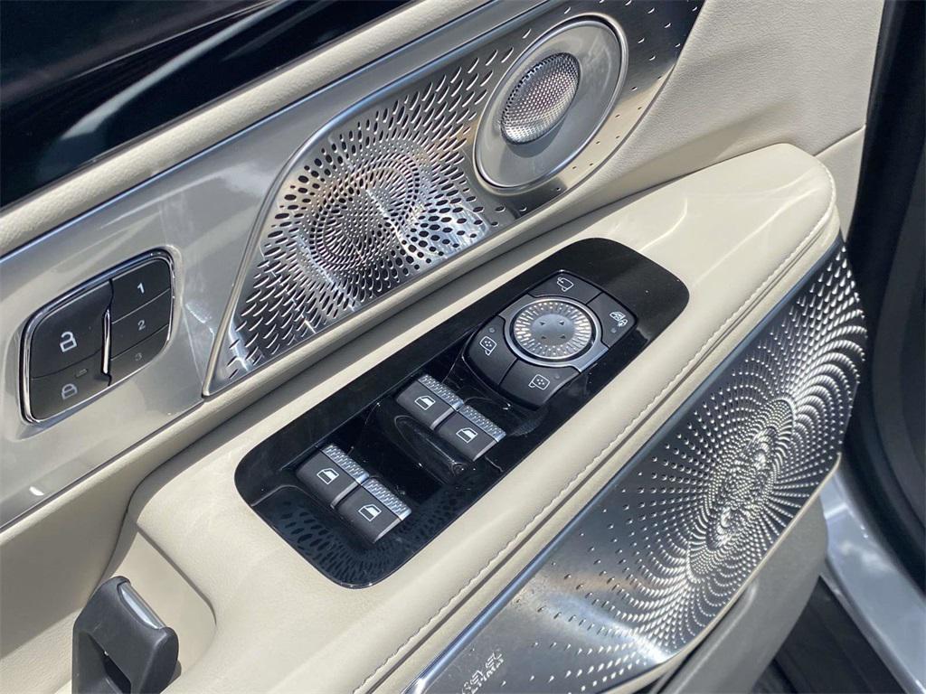 new 2025 Lincoln Nautilus car, priced at $65,051