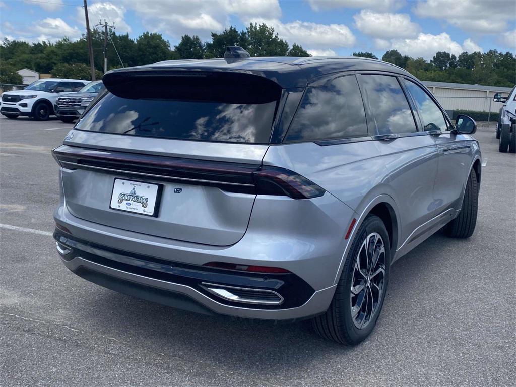 new 2025 Lincoln Nautilus car, priced at $65,051