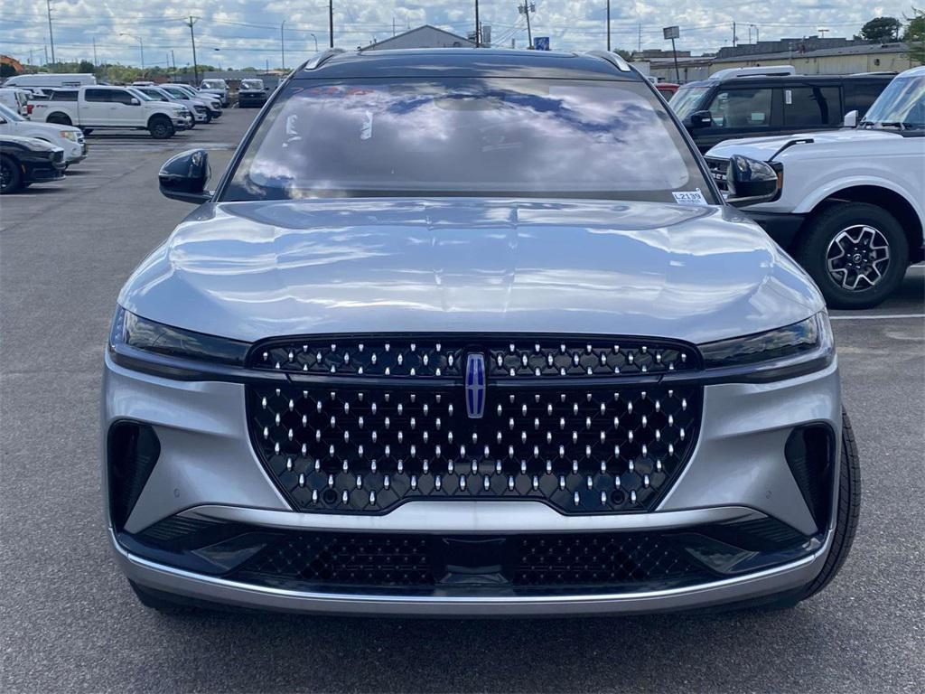 new 2025 Lincoln Nautilus car, priced at $65,051