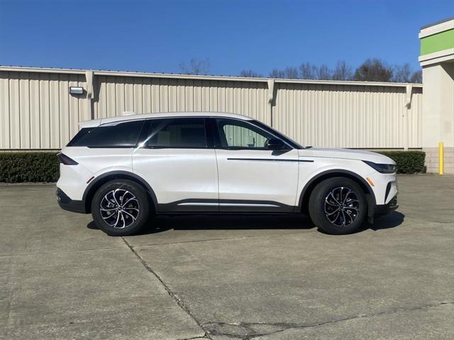 new 2025 Lincoln Nautilus car, priced at $55,213