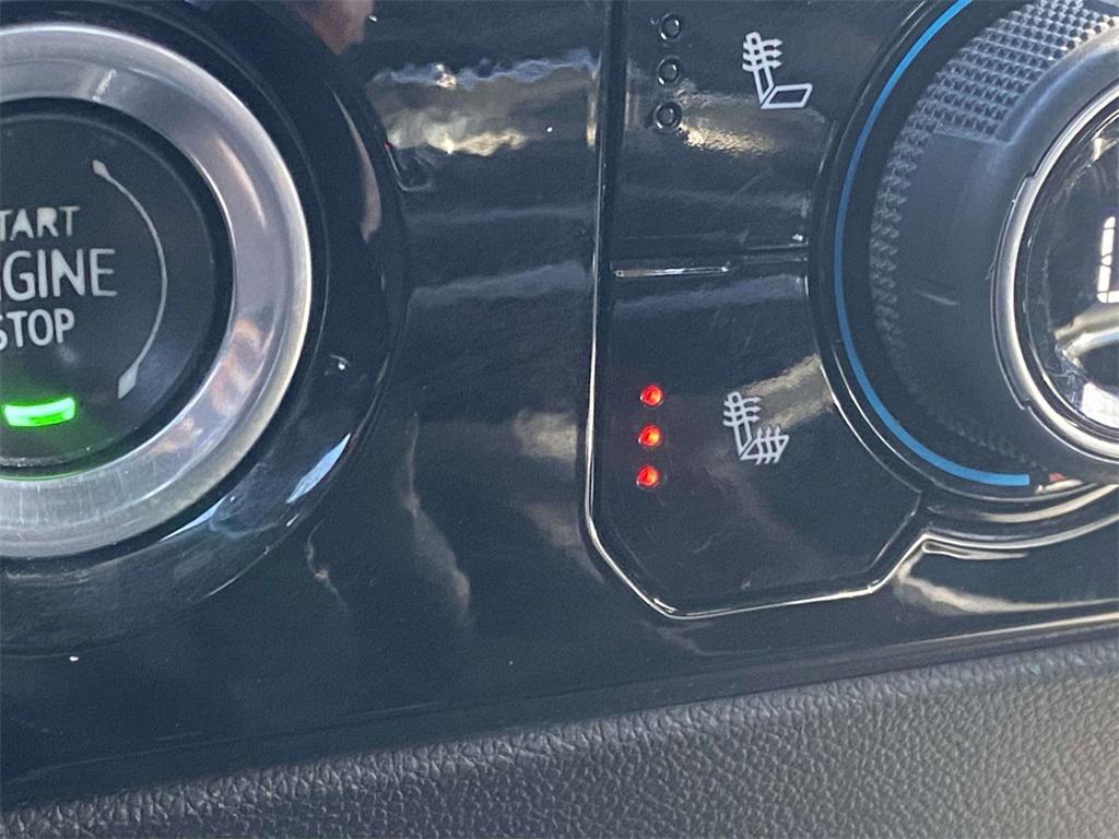 used 2022 Chevrolet Silverado 1500 car, priced at $28,804