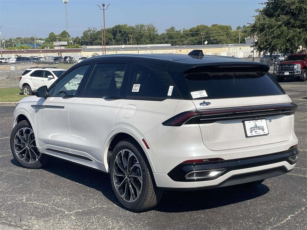 new 2025 Lincoln Nautilus car, priced at $59,030