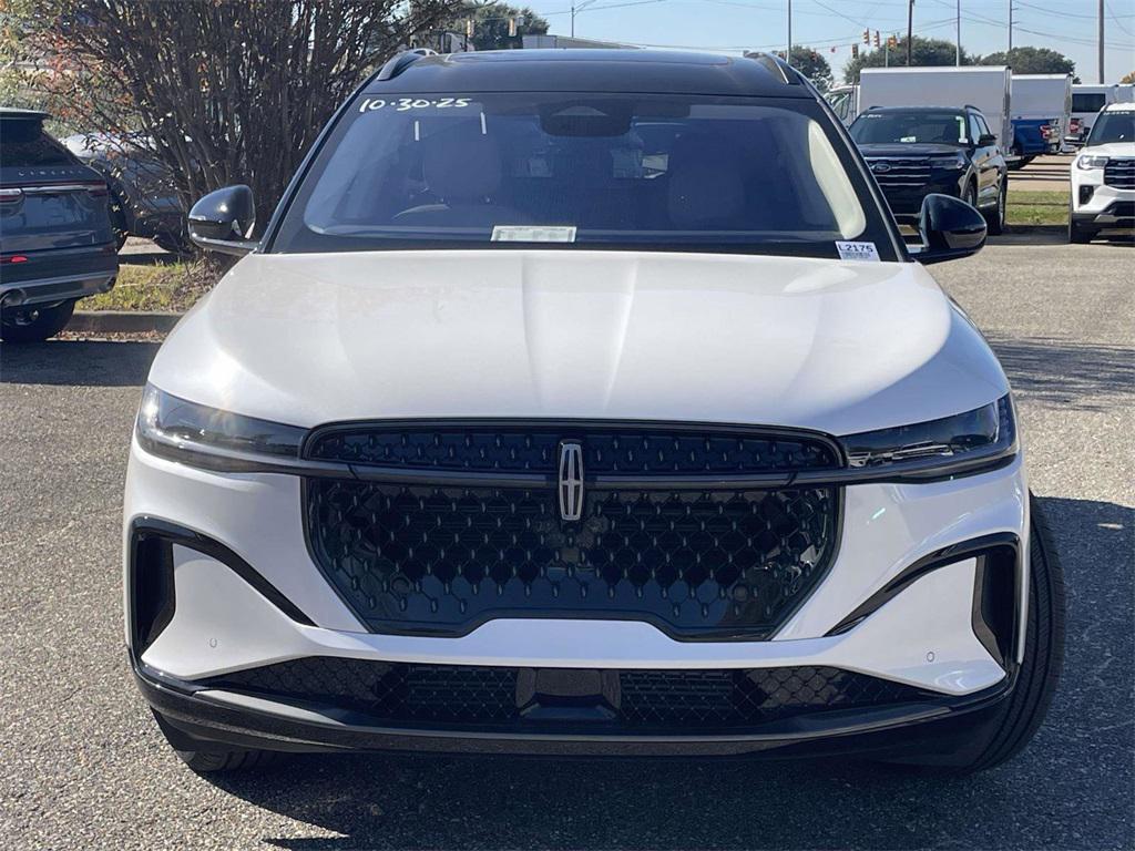 new 2026 Lincoln Nautilus car, priced at $68,092