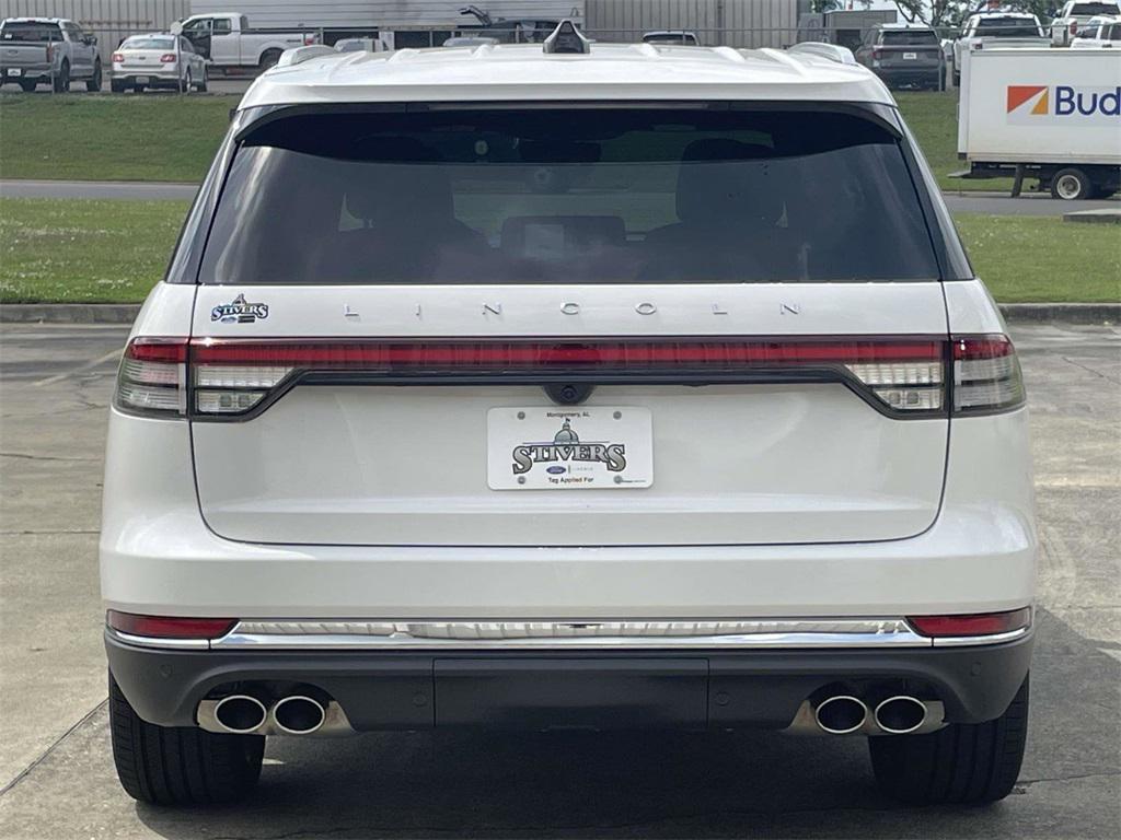 new 2025 Lincoln Aviator car, priced at $61,297