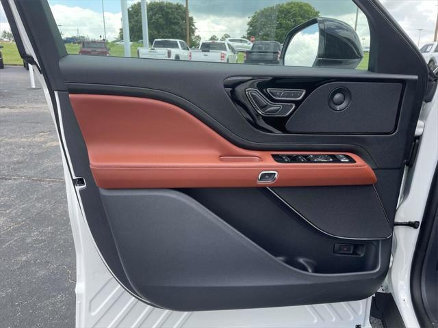 new 2025 Lincoln Aviator car, priced at $65,797