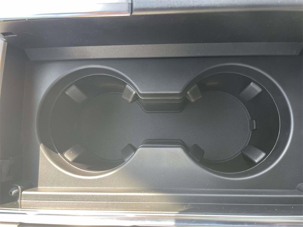 new 2025 Lincoln Navigator car, priced at $105,080