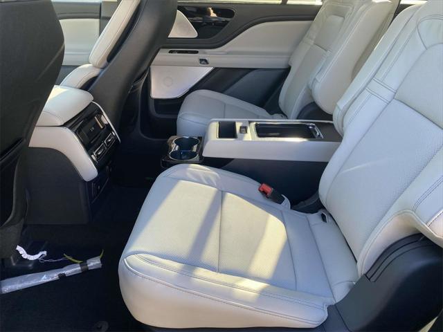 new 2025 Lincoln Aviator car, priced at $66,643
