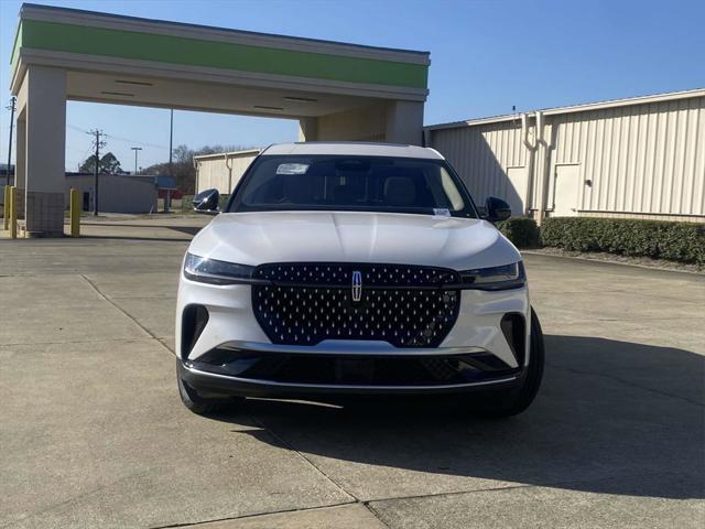 new 2025 Lincoln Nautilus car, priced at $58,712