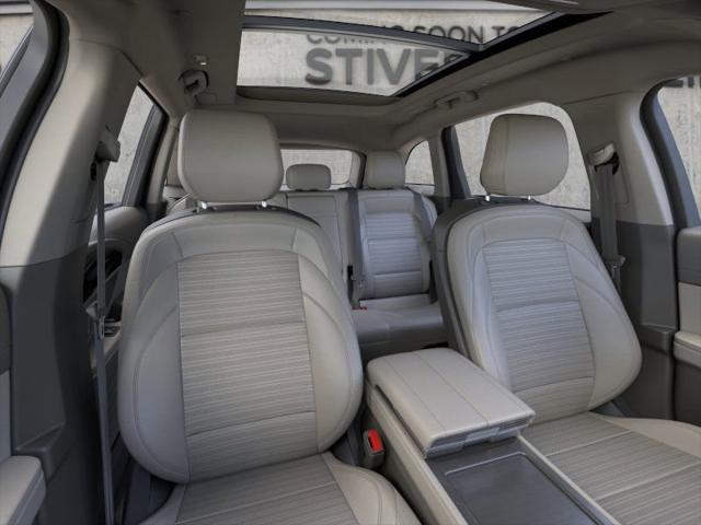 new 2025 Lincoln Nautilus car, priced at $61,705