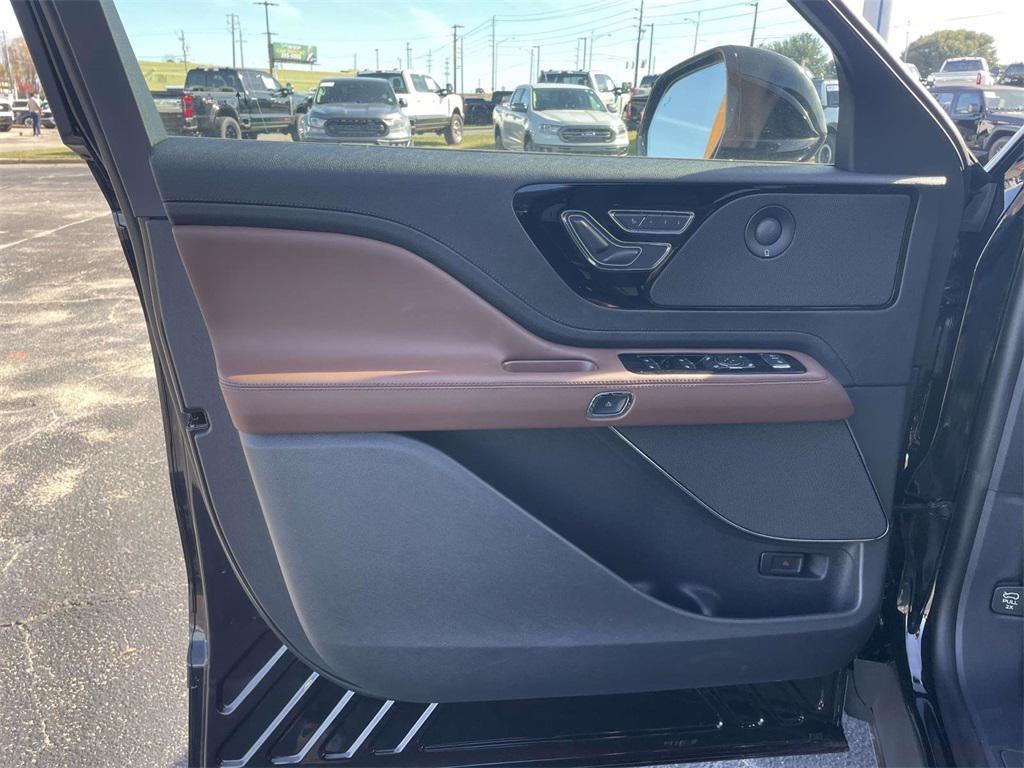 new 2026 Lincoln Aviator car, priced at $65,908